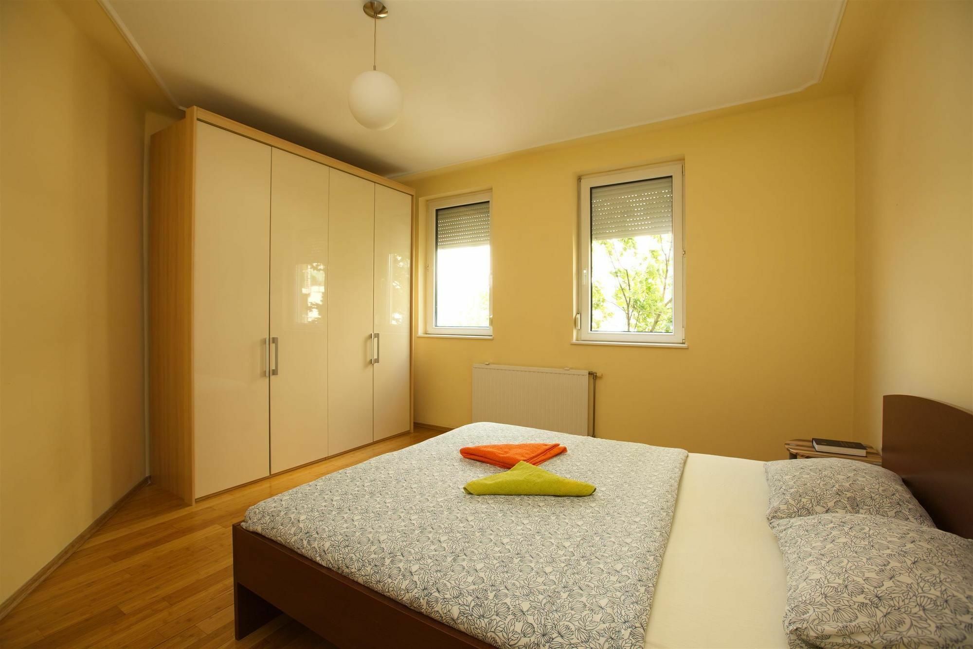 Apartment Budapest Peace Exteriör bild